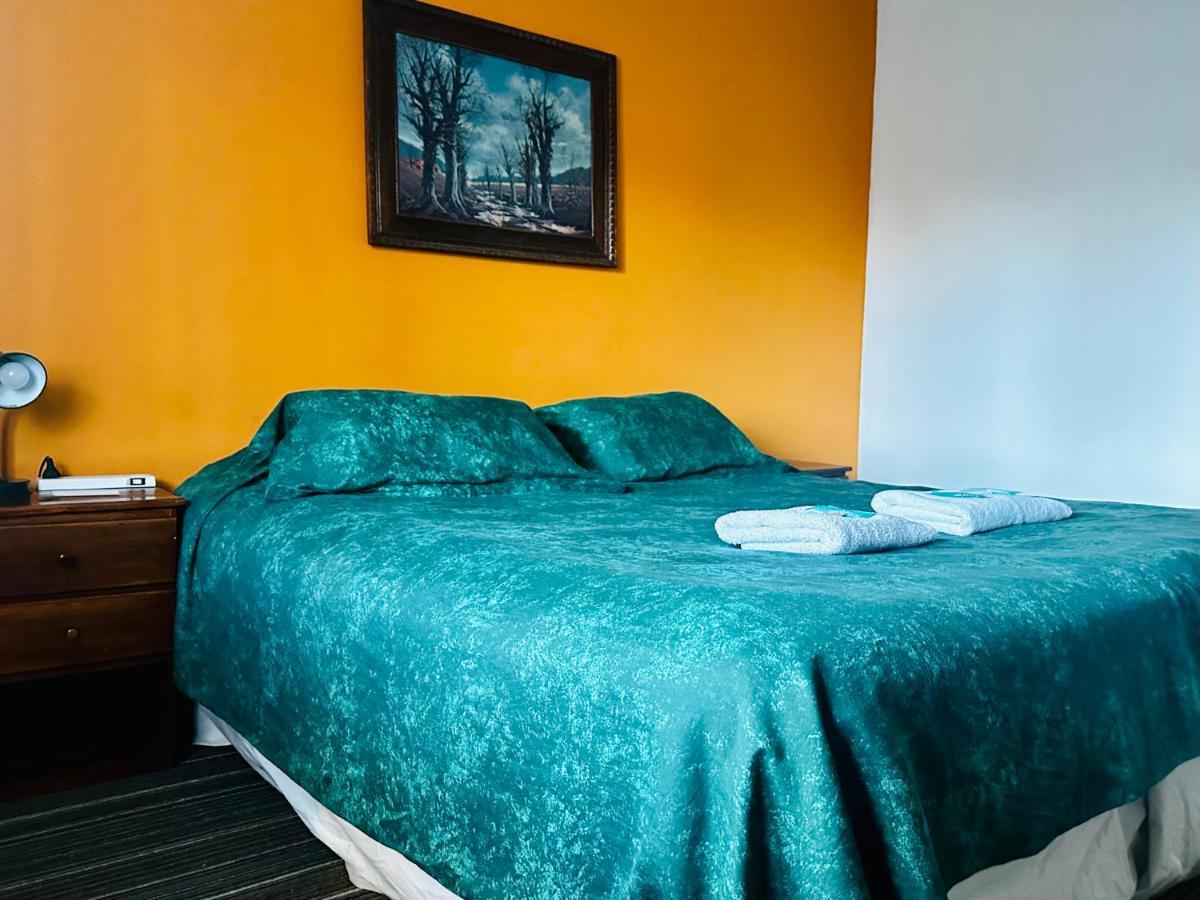 Amancay Hostal Patagonico Hotell El Calafate Exteriör bild